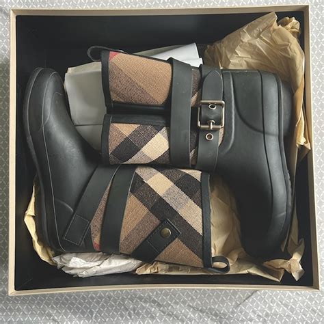 Burberry Holloway Mid Buckle Check Rain Boots 